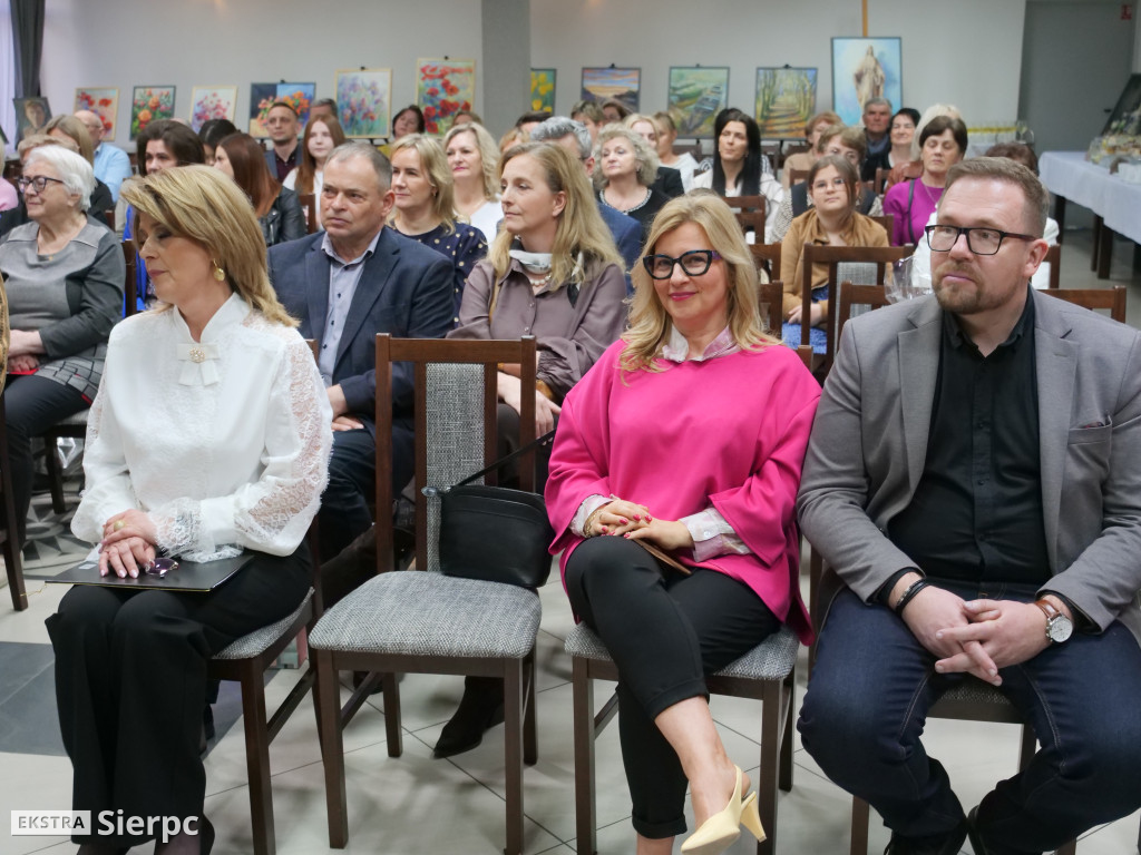 Wystawa prac Wojciecha Witkowskiego w Rościszewie