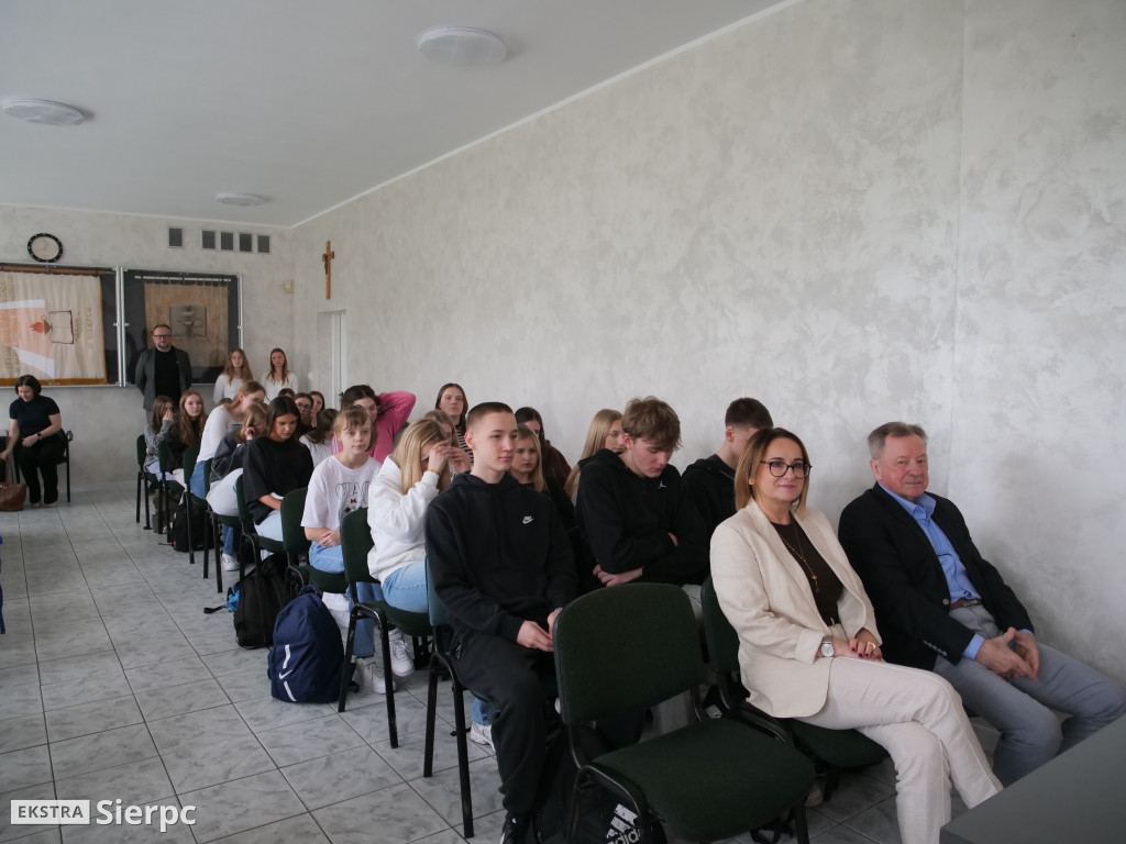 Wykład dr Waldemara Brendy w LO w Sierpcu