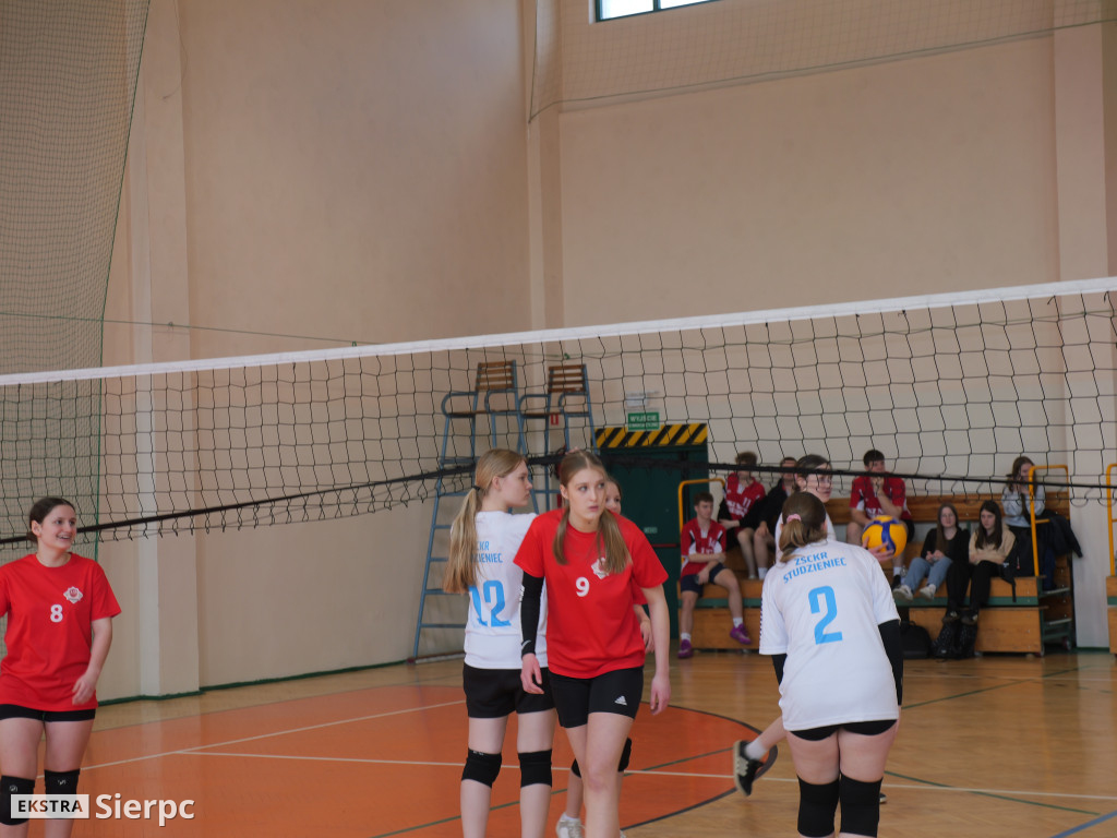 Turniej piłki siatkowej w Sierpcu