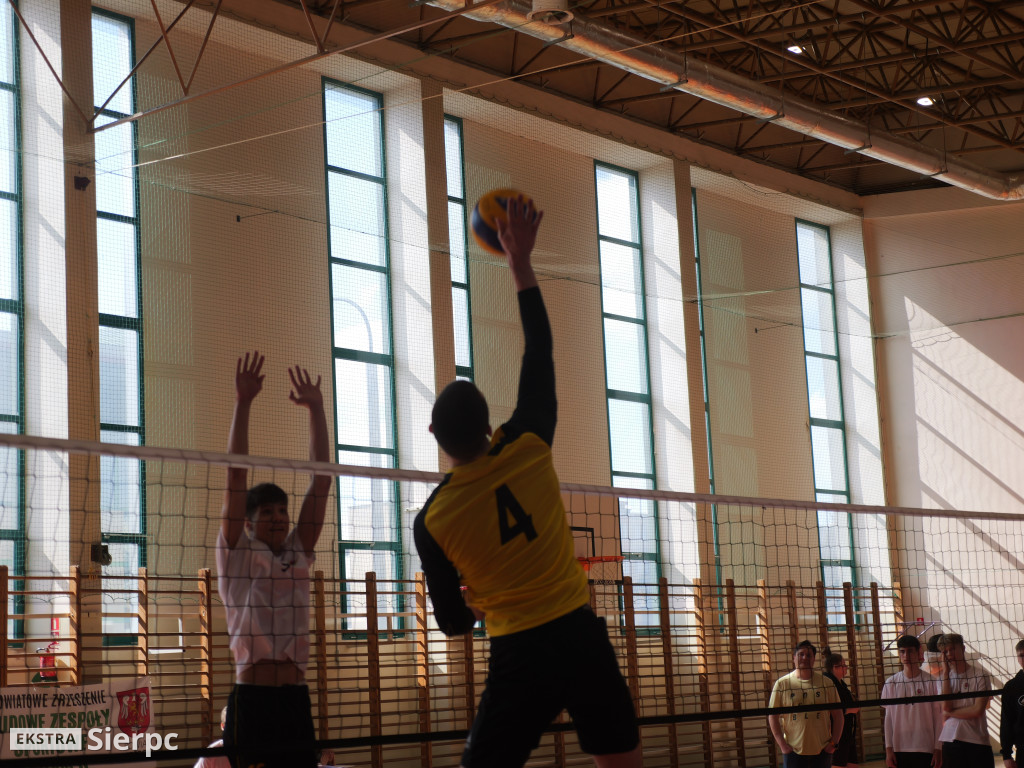 Turniej piłki siatkowej w Sierpcu