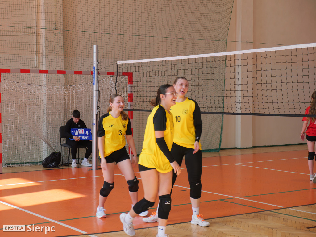 Turniej piłki siatkowej w Sierpcu