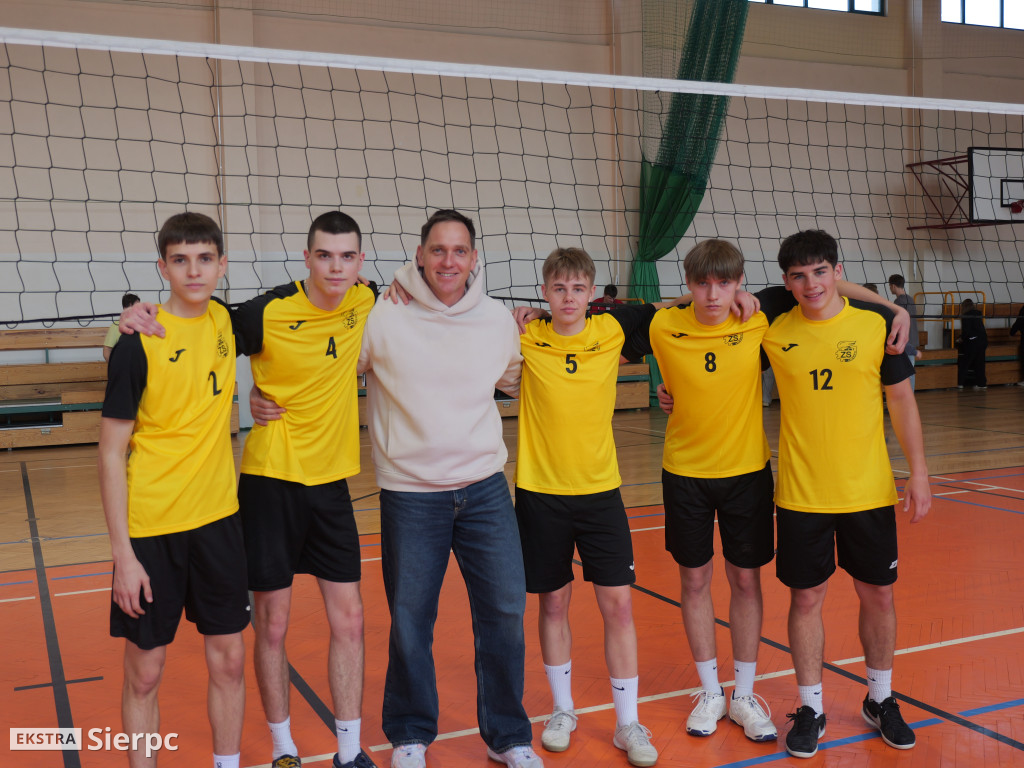 Turniej piłki siatkowej w Sierpcu