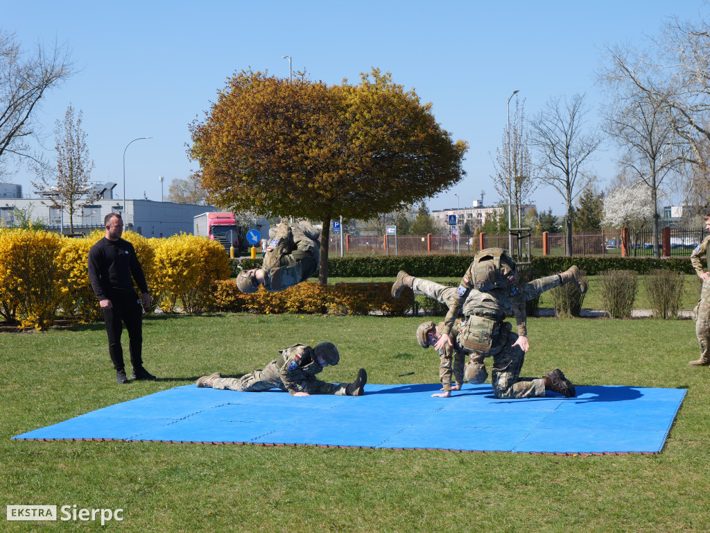 Wojskowe Targi Służby i Pracy