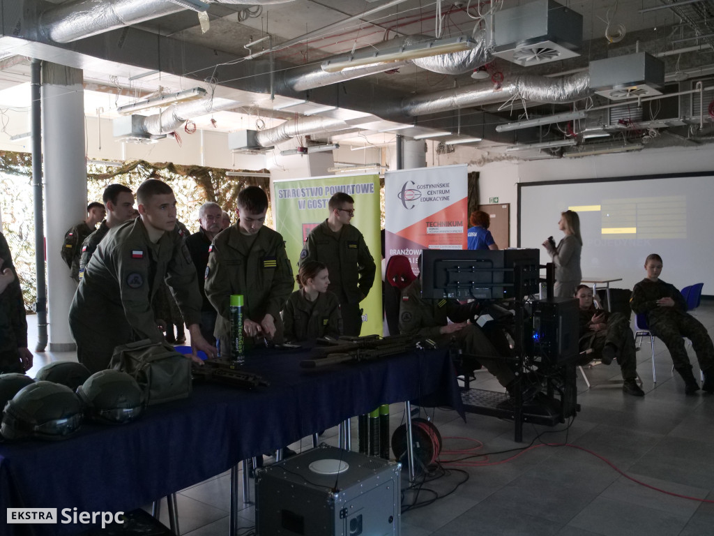 Wojskowe Targi Służby i Pracy