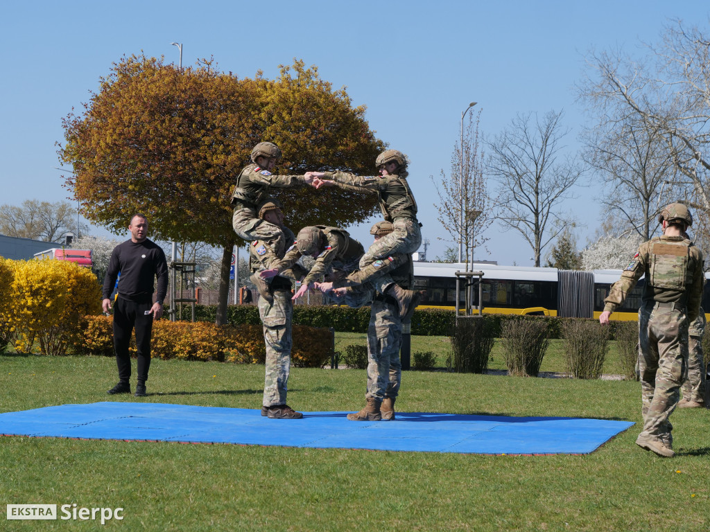 Wojskowe Targi Służby i Pracy