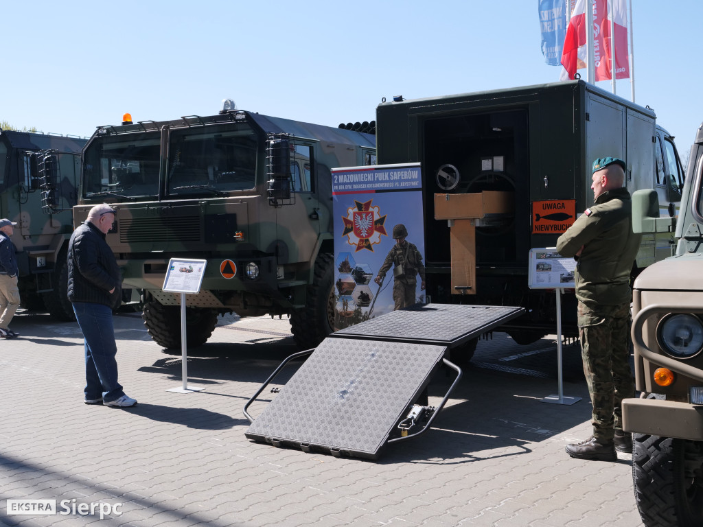Wojskowe Targi Służby i Pracy