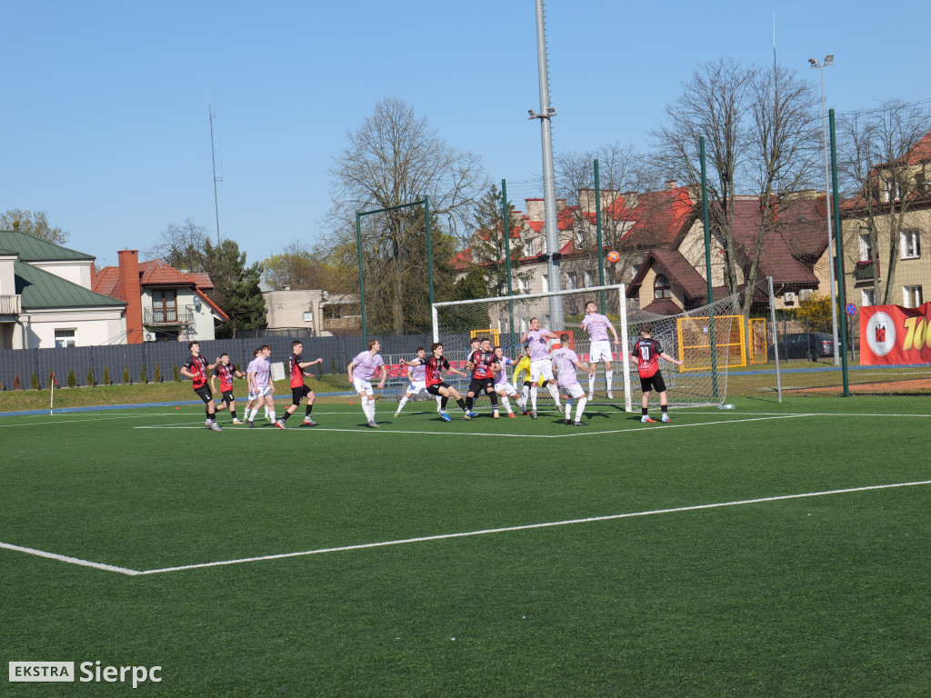MKS Kasztelan Sierpc – Huragan Wołomin