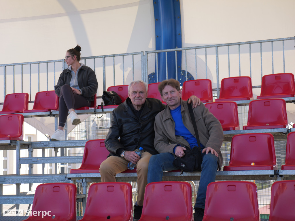 MKS Kasztelan Sierpc – Huragan Wołomin