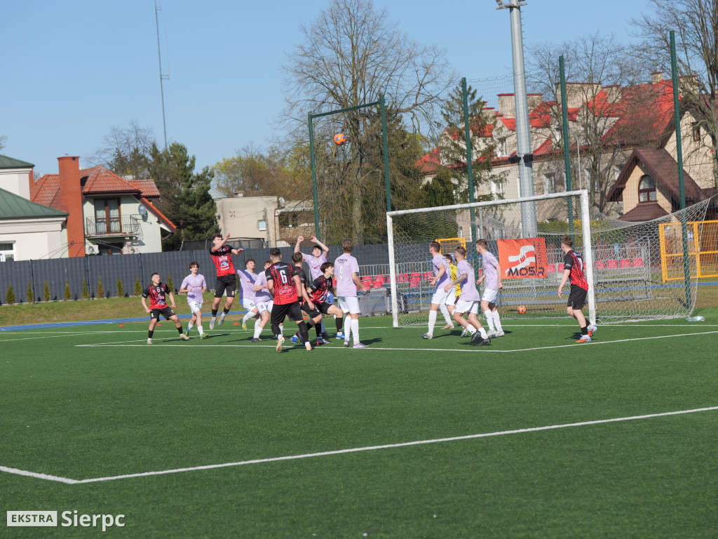 MKS Kasztelan Sierpc – Huragan Wołomin