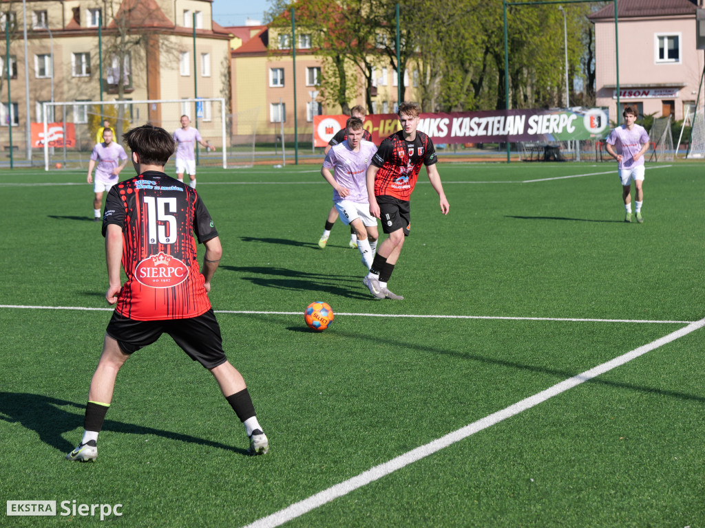 MKS Kasztelan Sierpc – Huragan Wołomin