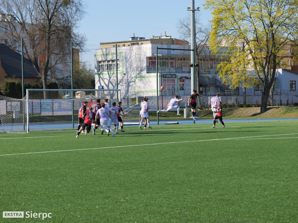 MKS Kasztelan Sierpc – Huragan Wołomin