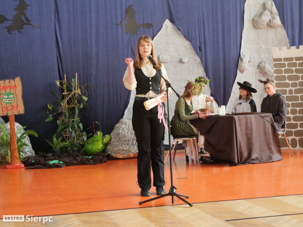 Abiturki „ZasiedmioLOgród” w LO