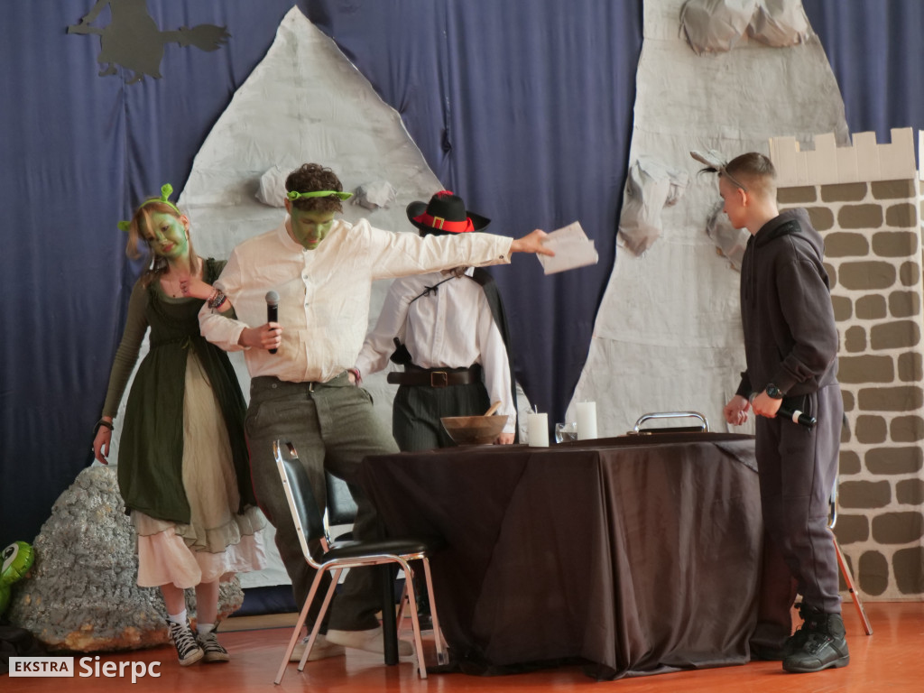 Abiturki „ZasiedmioLOgród” w LO