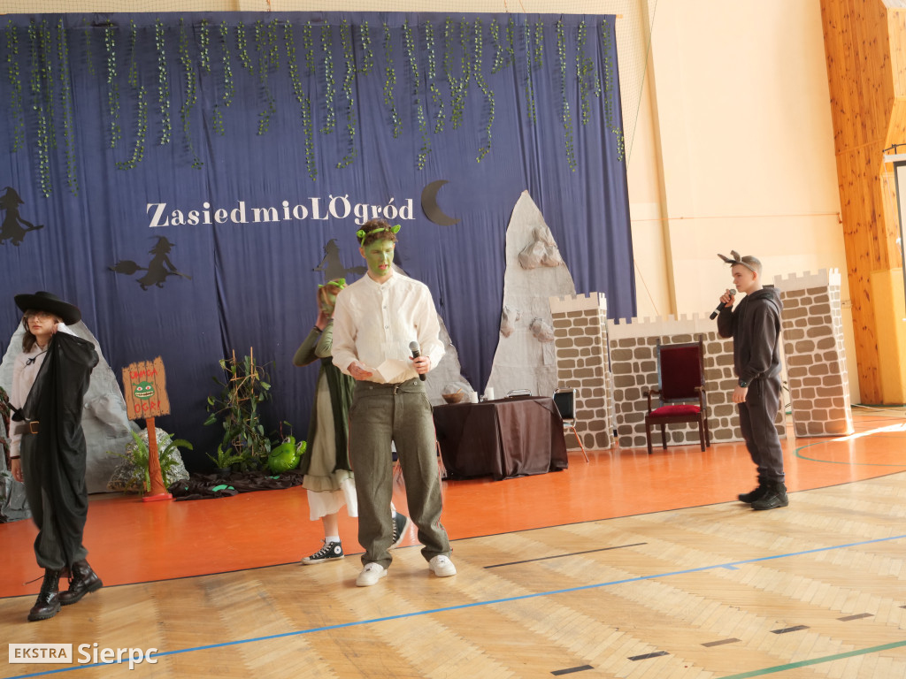 Abiturki „ZasiedmioLOgród” w LO