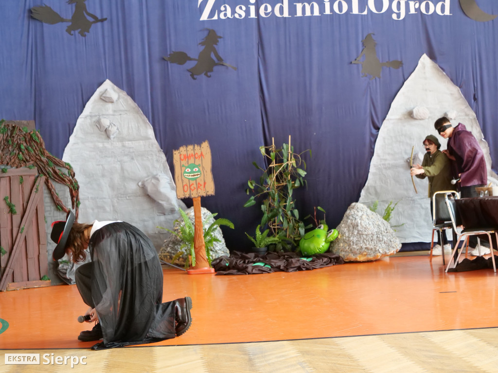 Abiturki „ZasiedmioLOgród” w LO