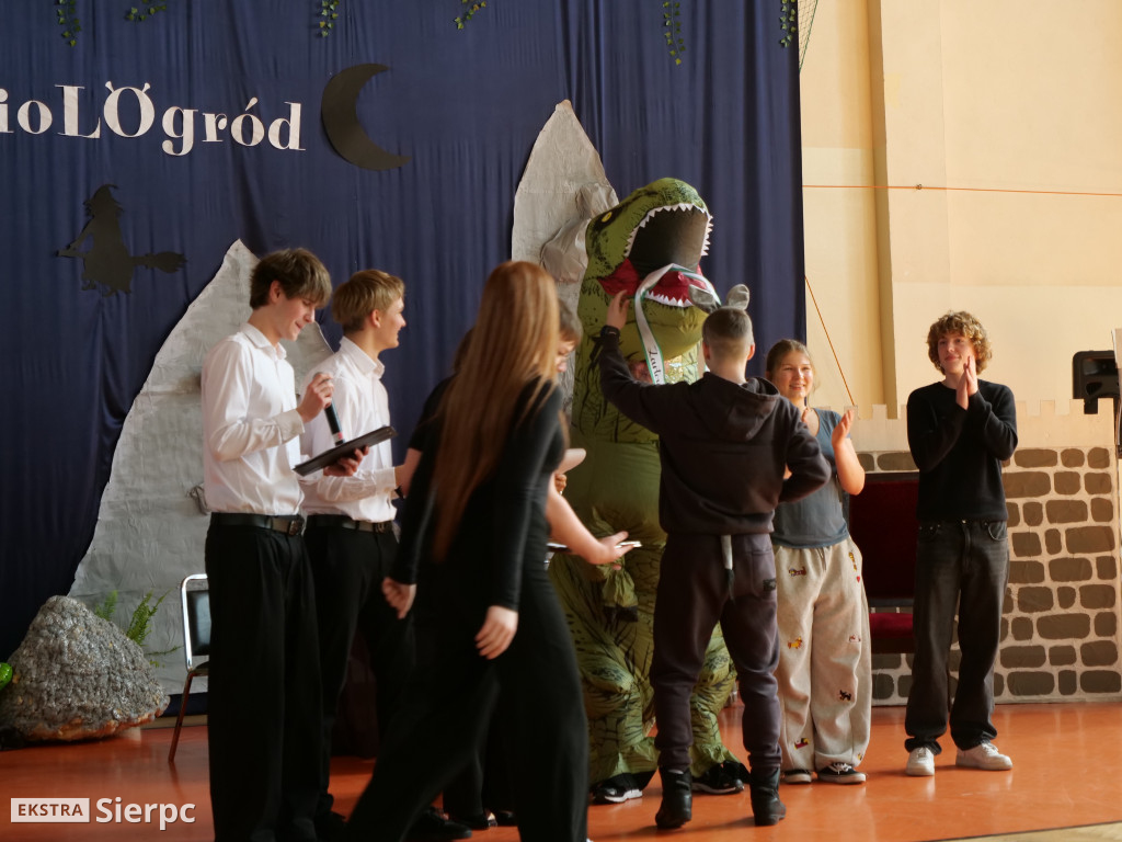 Abiturki „ZasiedmioLOgród” w LO