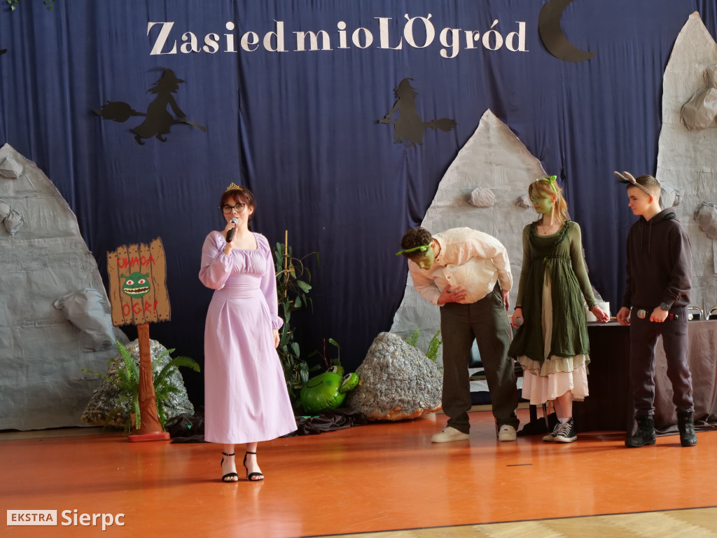 Abiturki „ZasiedmioLOgród” w LO