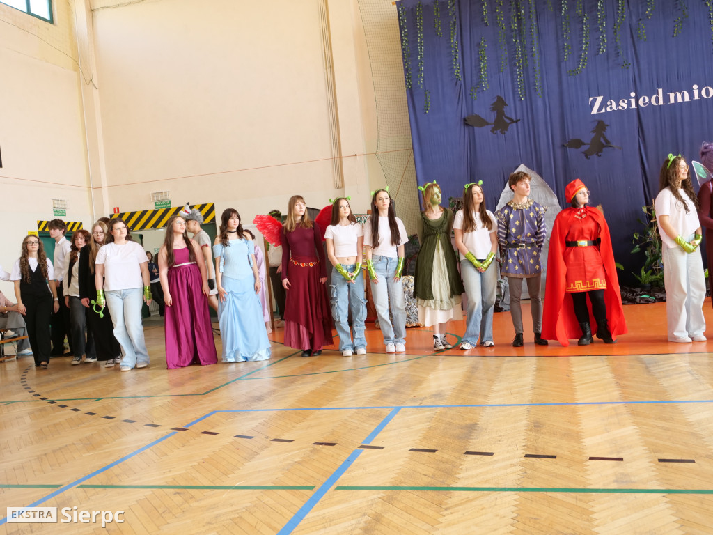 Abiturki „ZasiedmioLOgród” w LO