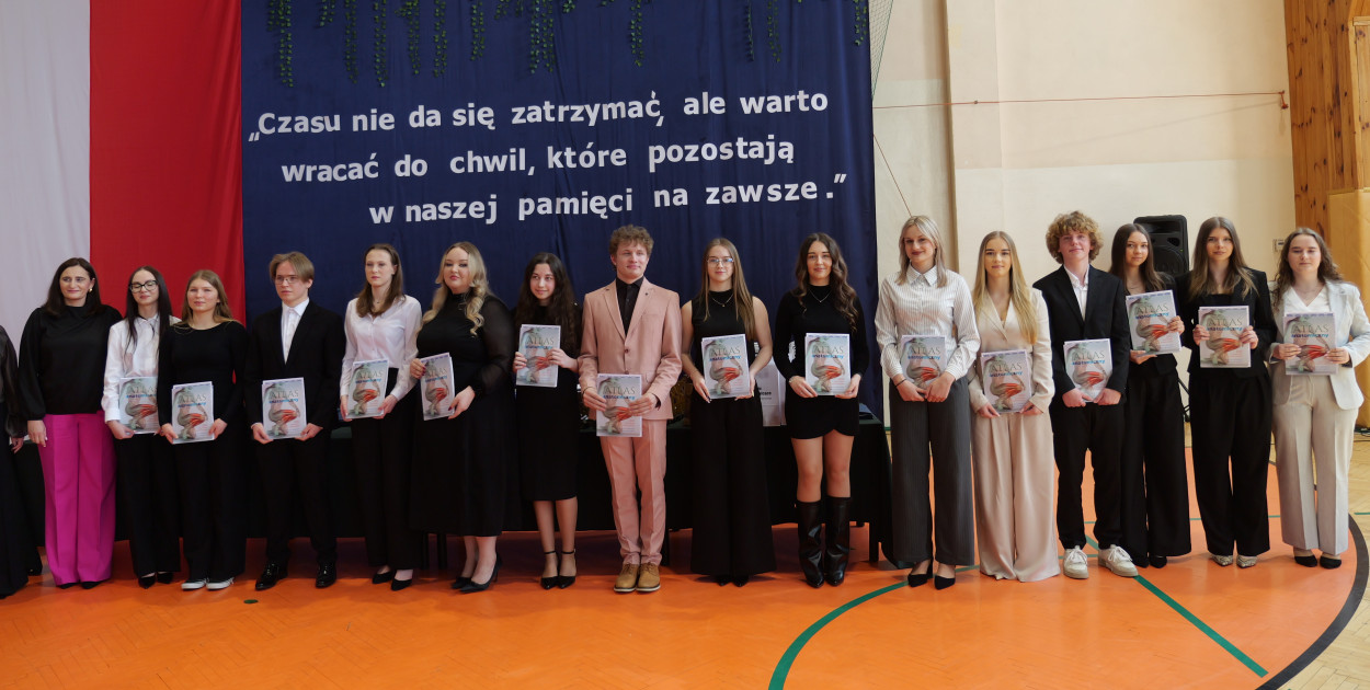 Zakończenie roku maturzystów w LO