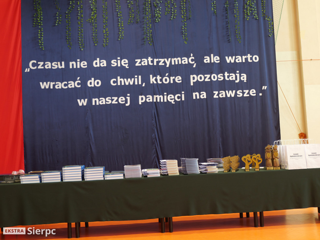 Zakończenie roku maturzystów w LO