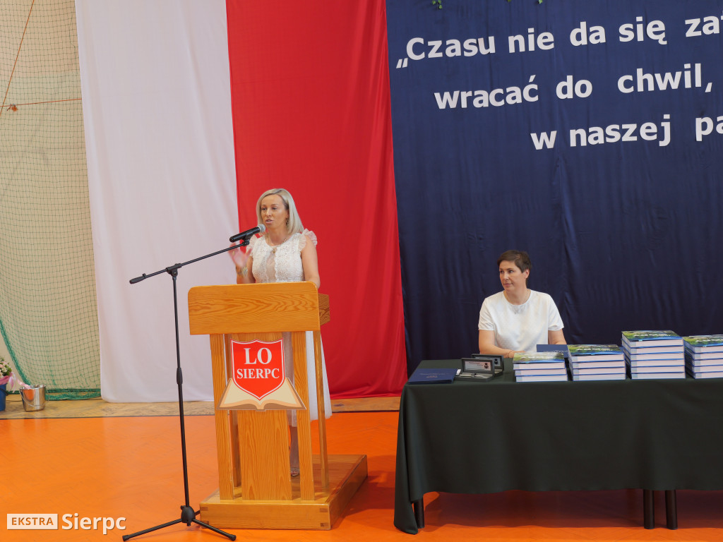 Zakończenie roku maturzystów w LO