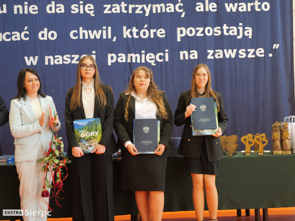 Zakończenie roku maturzystów w LO