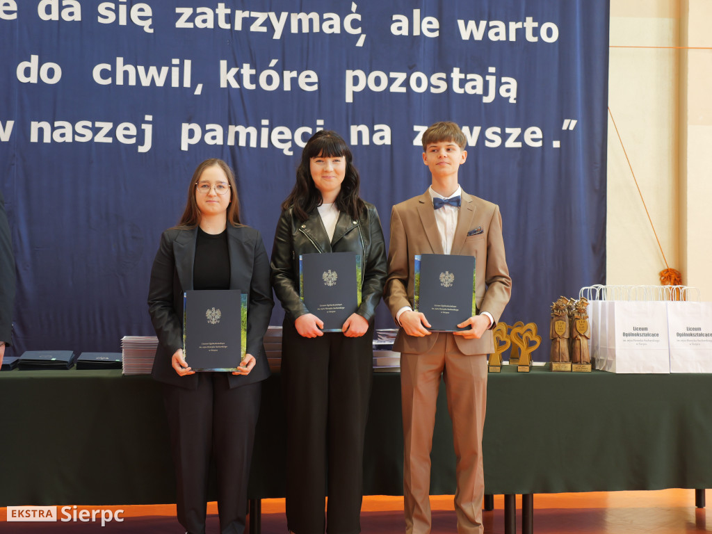 Zakończenie roku maturzystów w LO