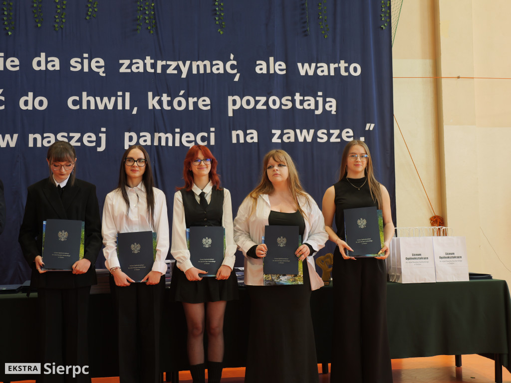 Zakończenie roku maturzystów w LO