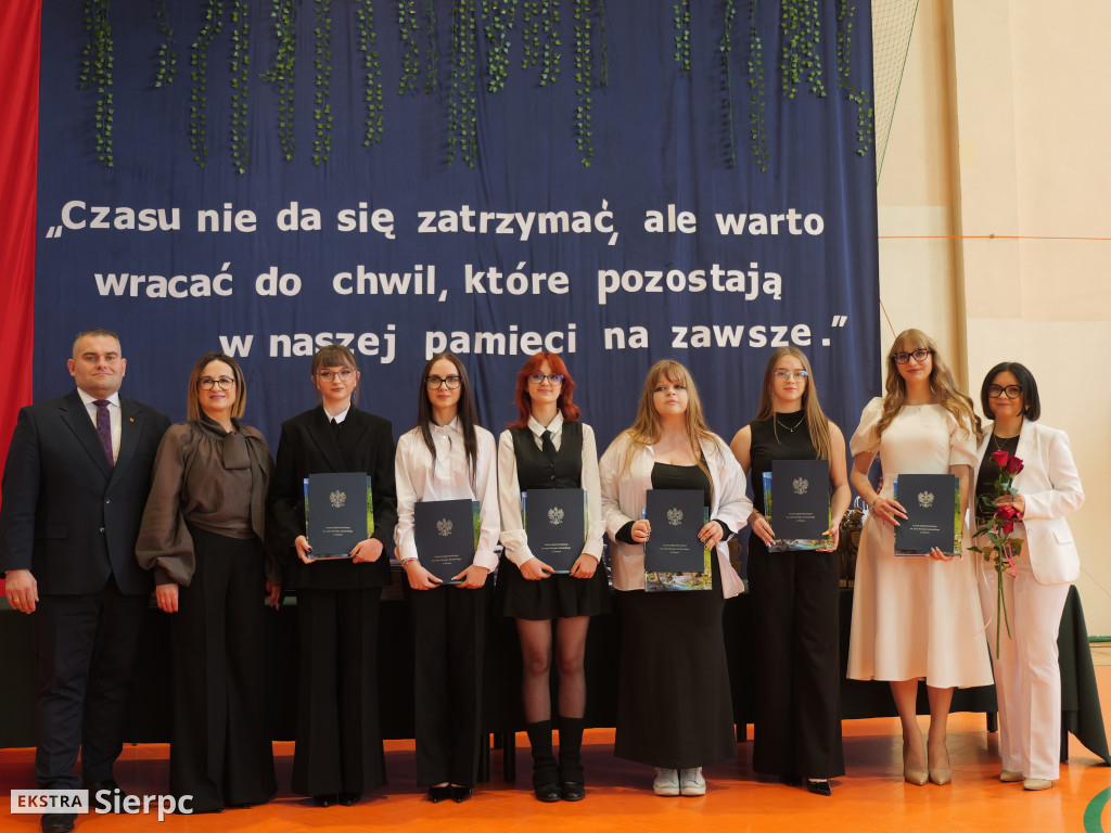Zakończenie roku maturzystów w LO