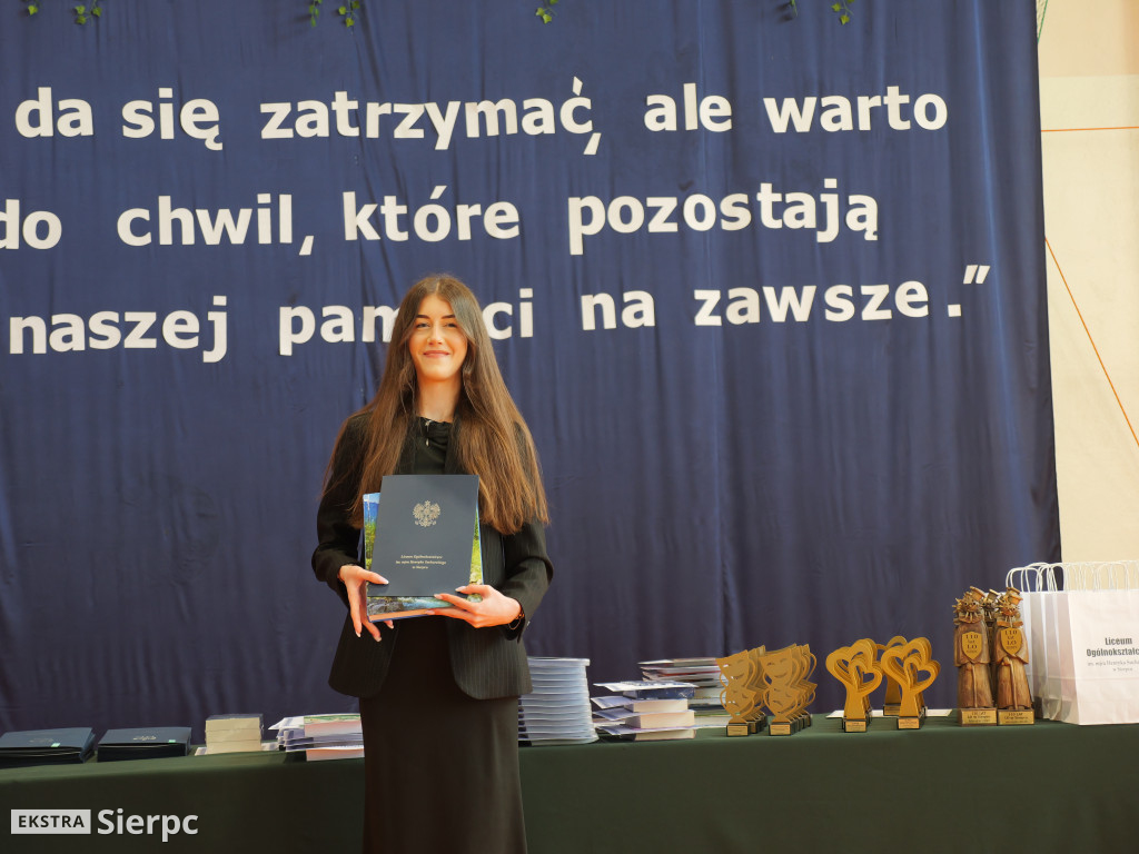 Zakończenie roku maturzystów w LO