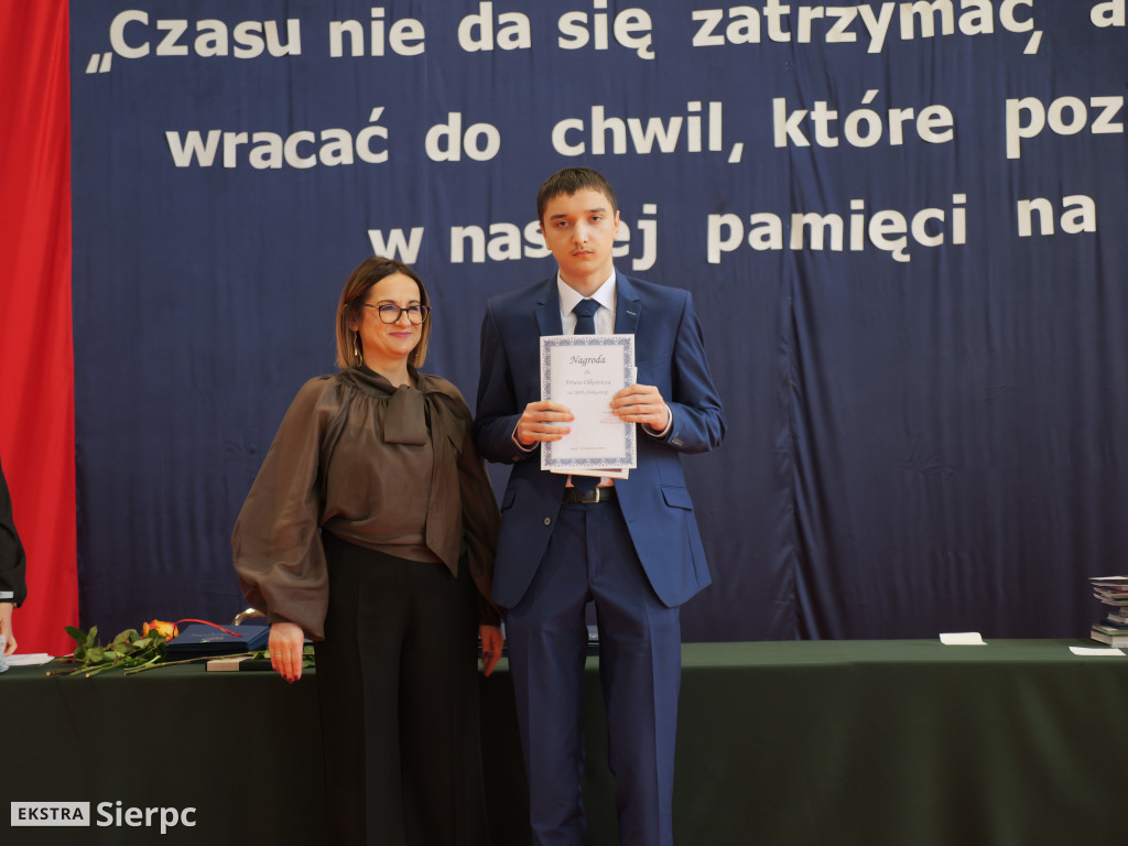 Zakończenie roku maturzystów w LO