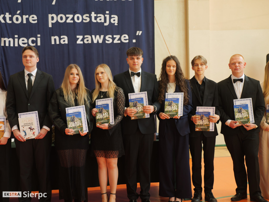 Zakończenie roku maturzystów w LO