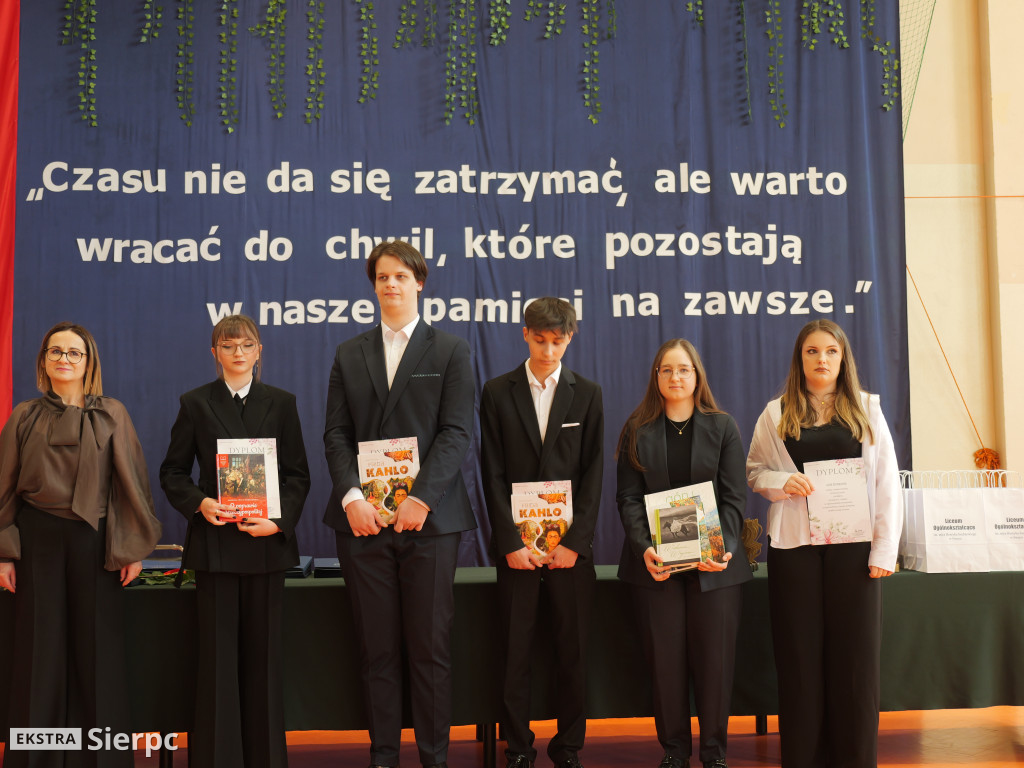 Zakończenie roku maturzystów w LO