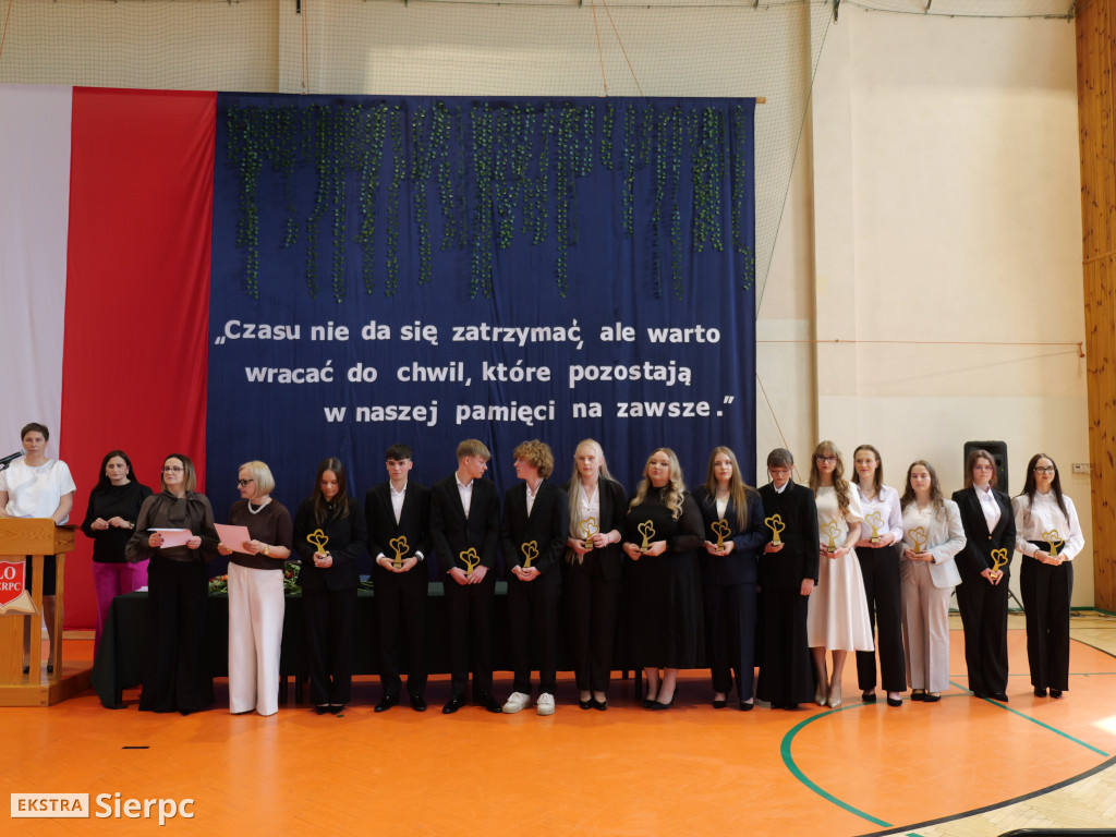 Zakończenie roku maturzystów w LO