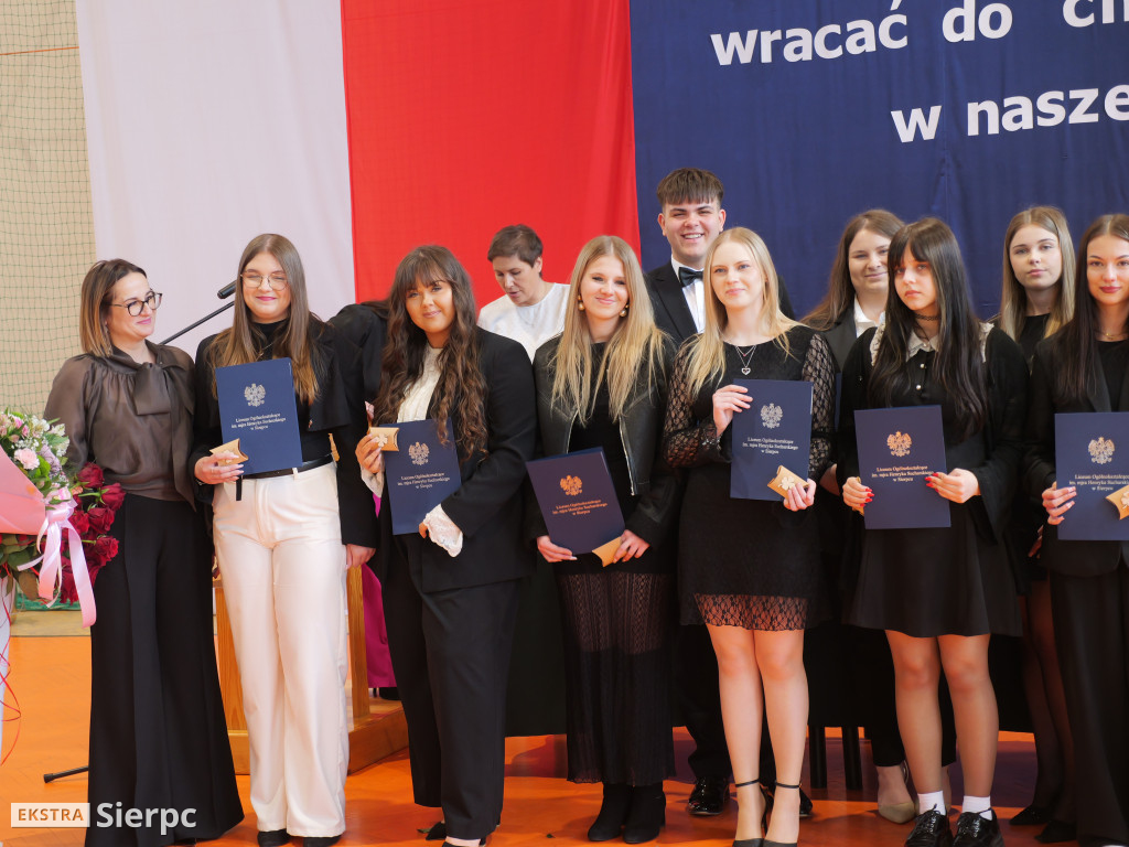 Zakończenie roku maturzystów w LO