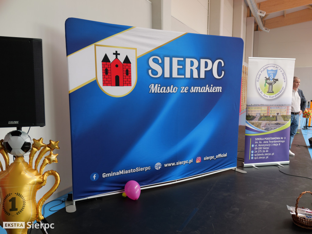 Otwarcie hali przy SP nr 3 w Sierpcu