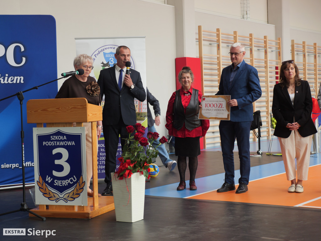 Otwarcie hali przy SP nr 3 w Sierpcu