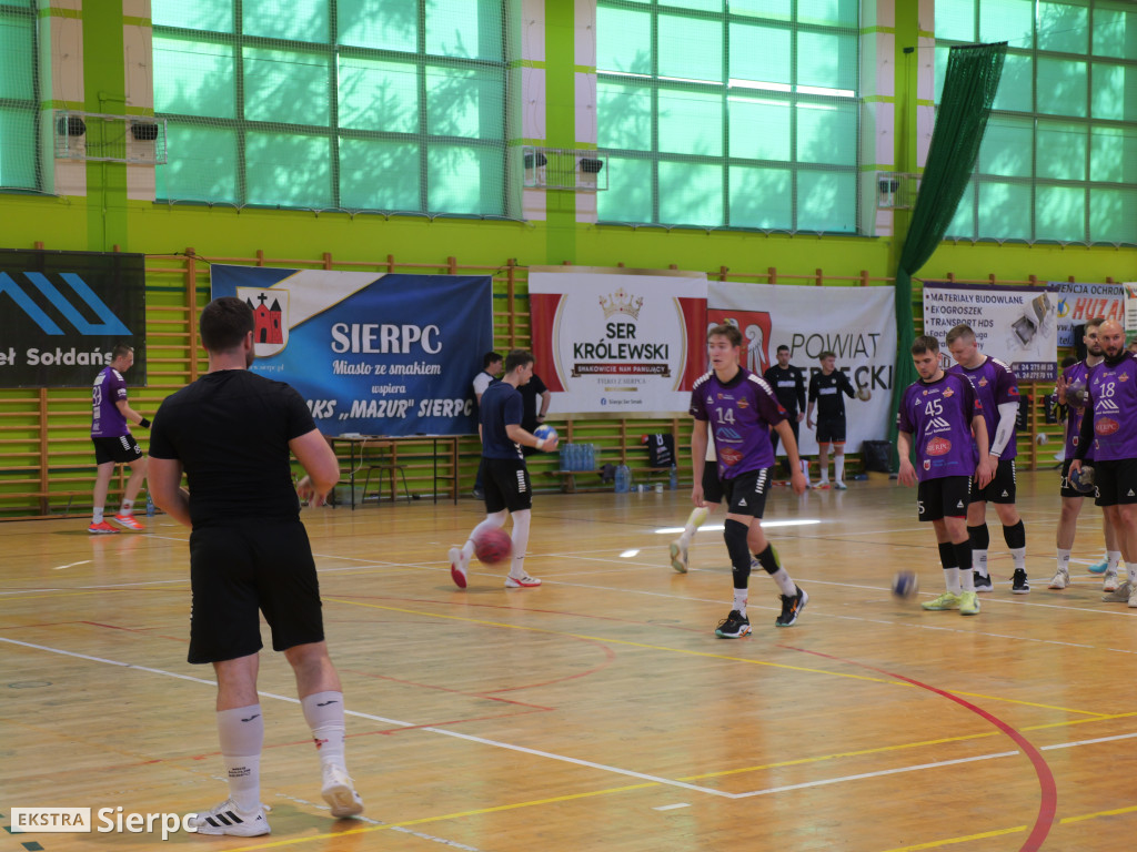 MKS Mazur Sierpc – MTS Liderem Radom