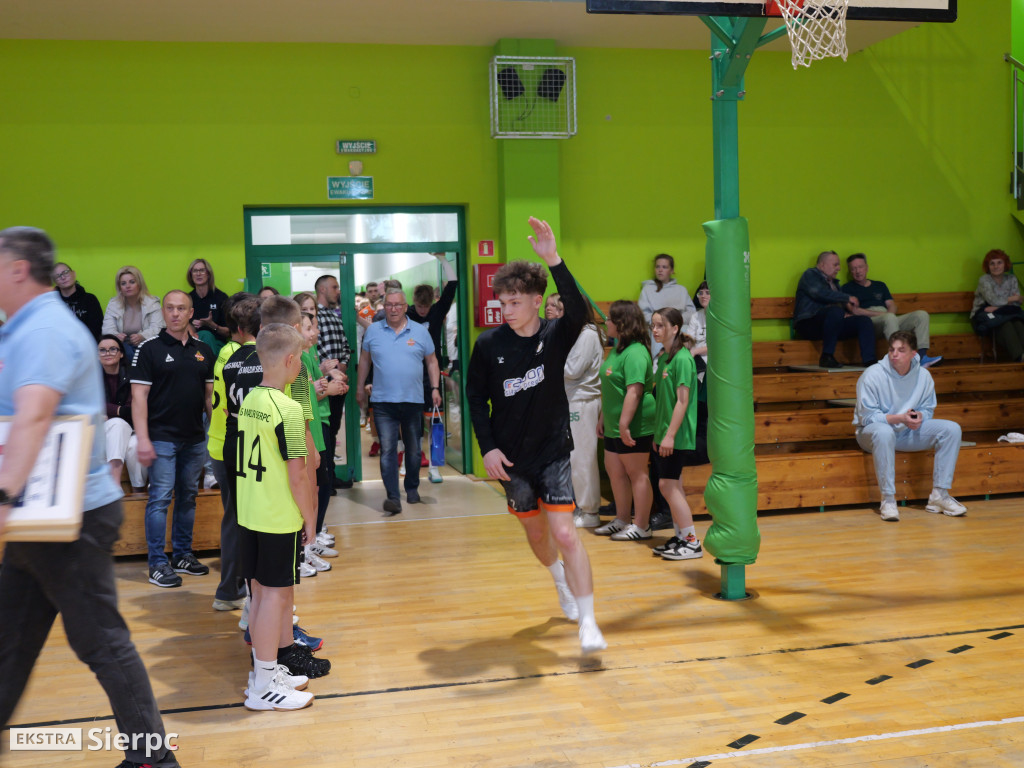 MKS Mazur Sierpc – MTS Liderem Radom