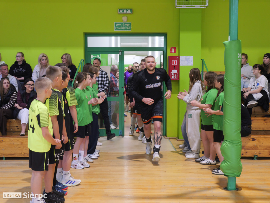 MKS Mazur Sierpc – MTS Liderem Radom