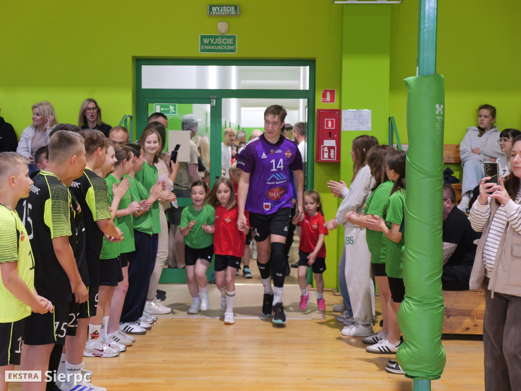 MKS Mazur Sierpc – MTS Liderem Radom