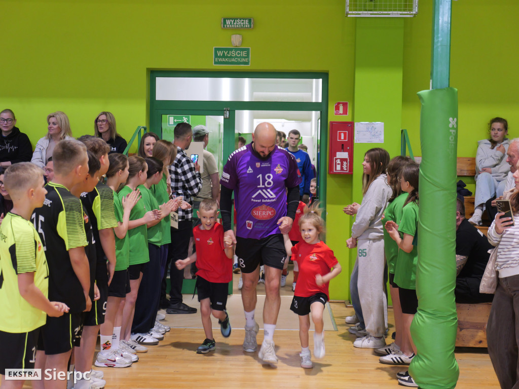 MKS Mazur Sierpc – MTS Liderem Radom