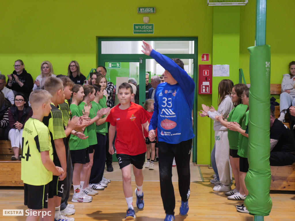 MKS Mazur Sierpc – MTS Liderem Radom