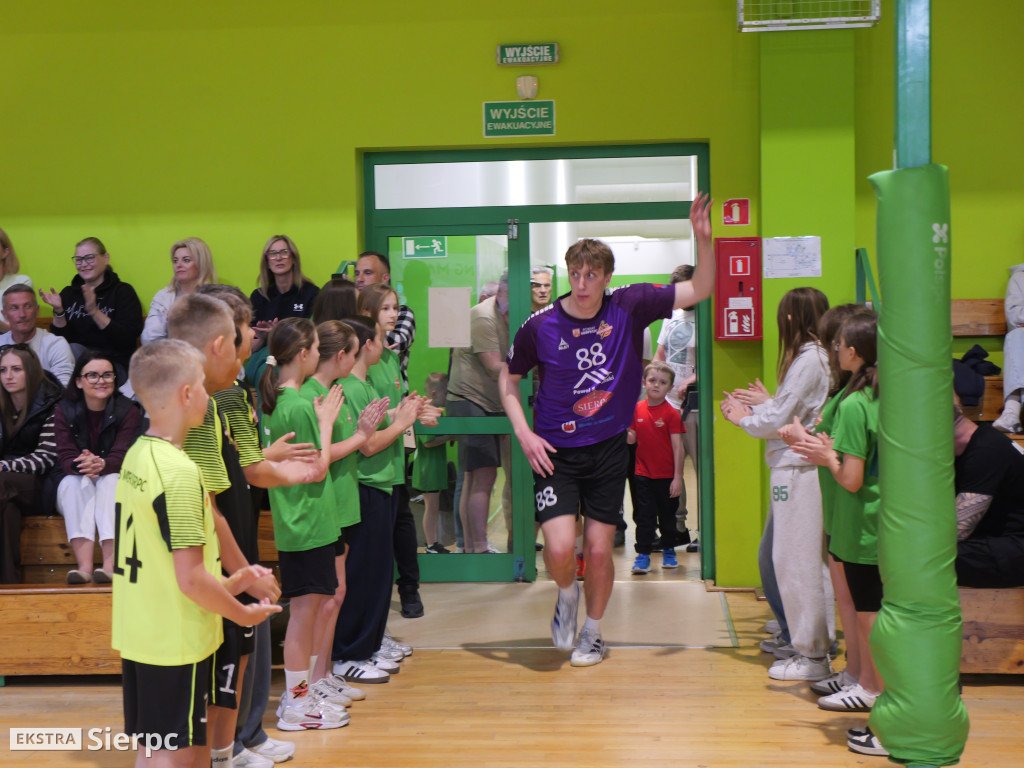 MKS Mazur Sierpc – MTS Liderem Radom