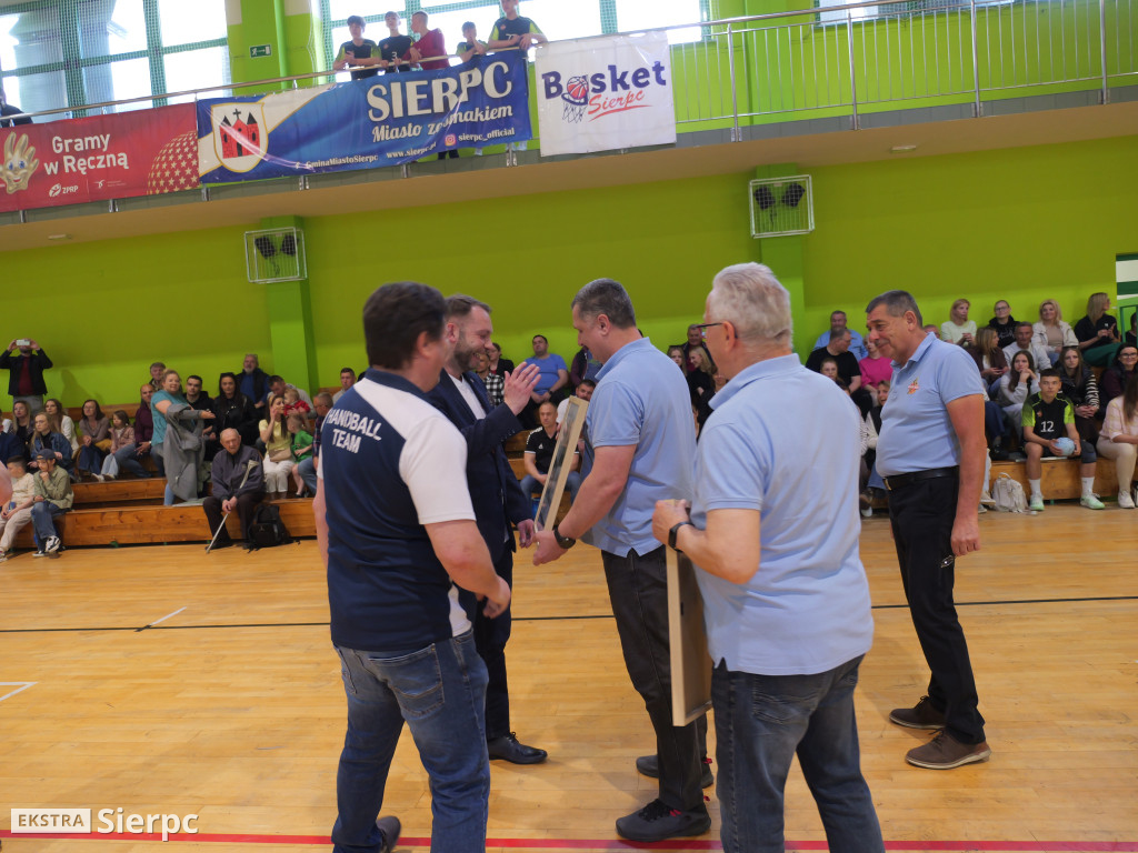 MKS Mazur Sierpc – MTS Liderem Radom