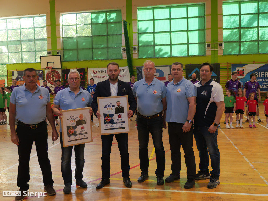 MKS Mazur Sierpc – MTS Liderem Radom