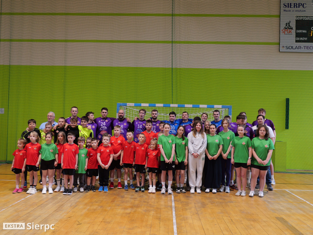 MKS Mazur Sierpc – MTS Liderem Radom