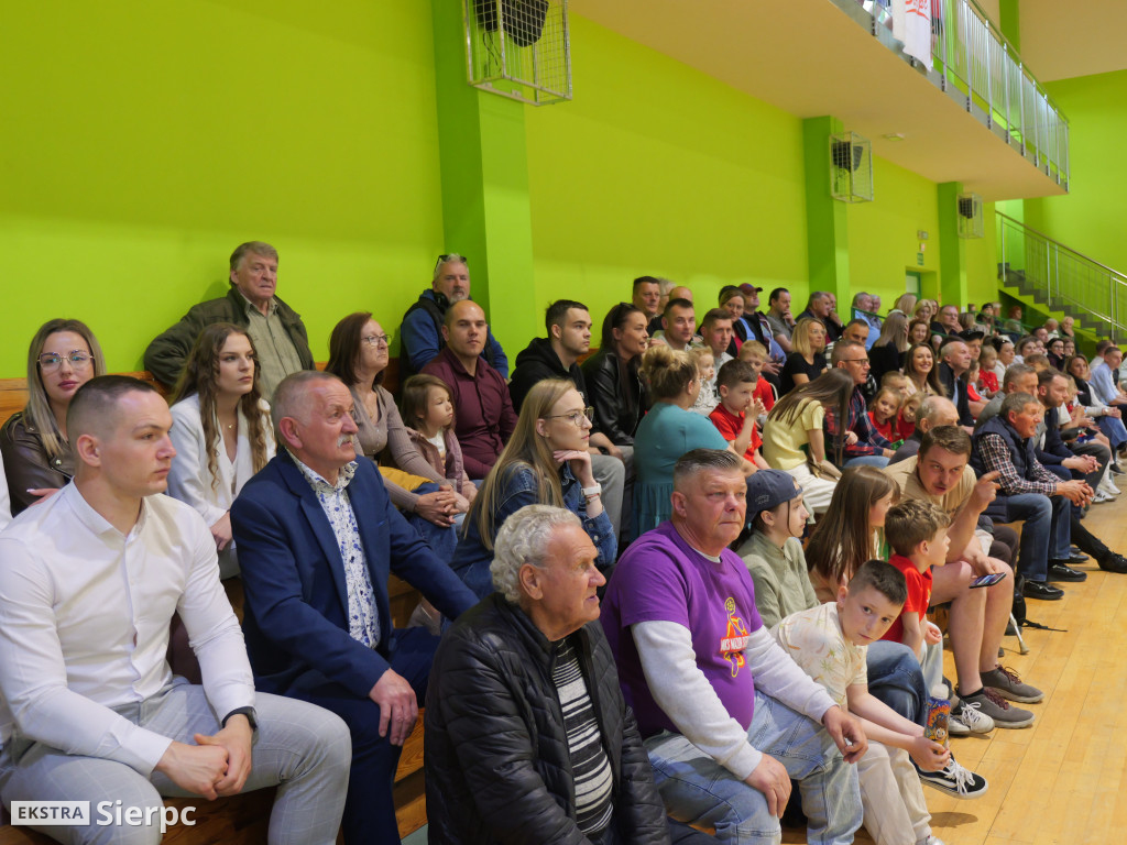 MKS Mazur Sierpc – MTS Liderem Radom