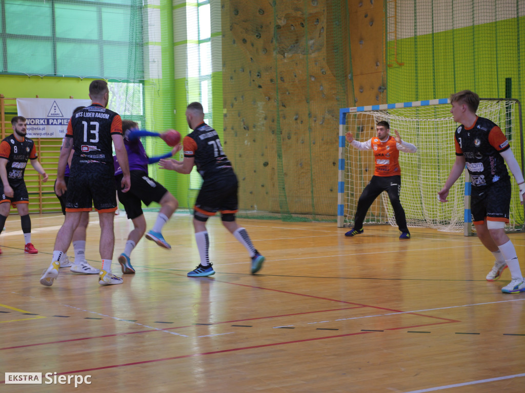 MKS Mazur Sierpc – MTS Liderem Radom