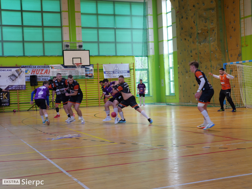 MKS Mazur Sierpc – MTS Liderem Radom